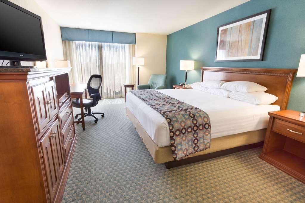 Drury Inn & Suites Birmingham Lakeshore Drive חדר תמונה