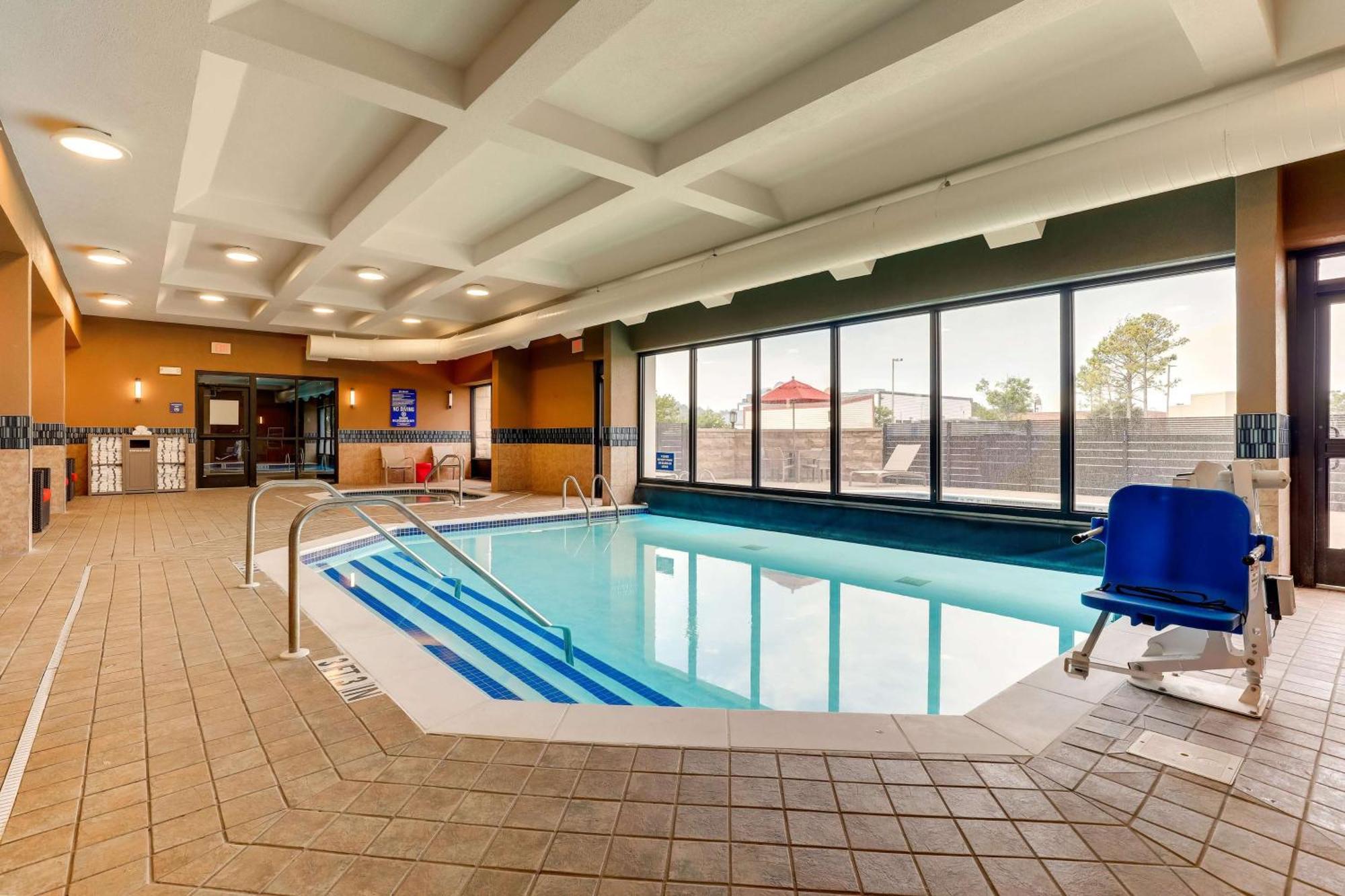 Drury Inn & Suites Birmingham Lakeshore Drive מראה חיצוני תמונה