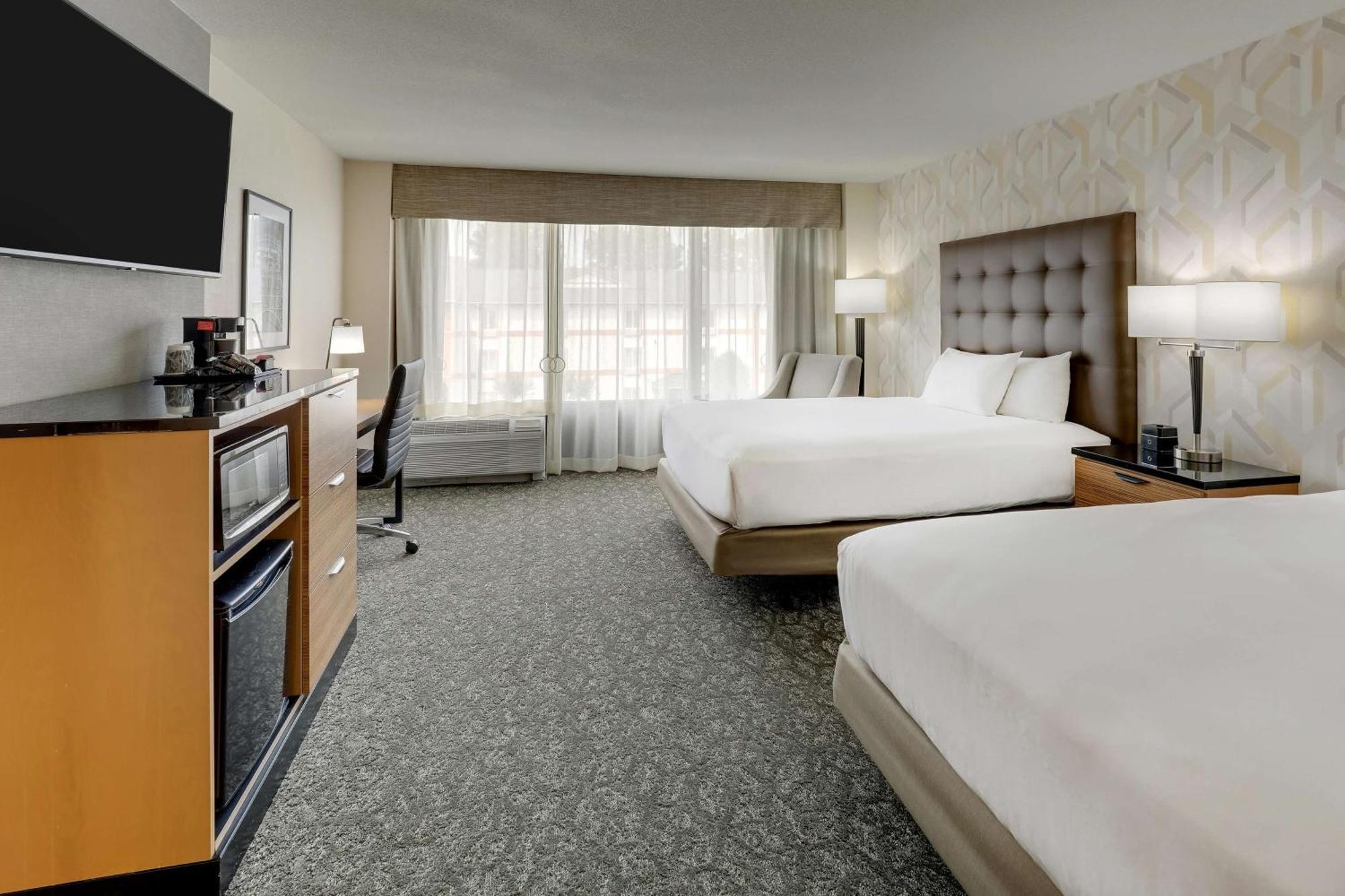 Drury Inn & Suites Birmingham Lakeshore Drive מראה חיצוני תמונה
