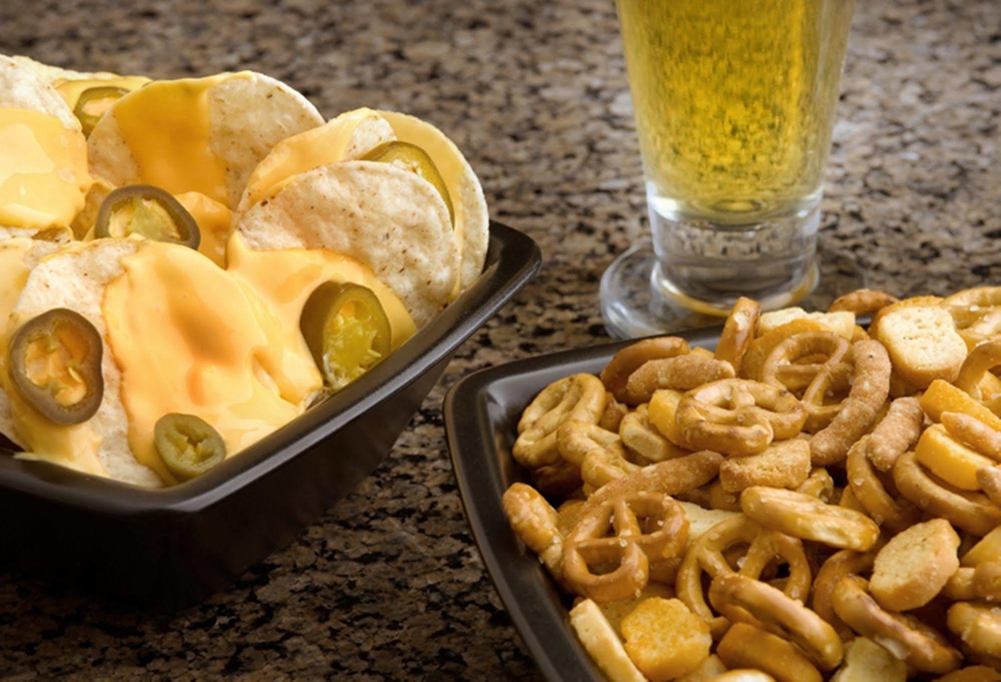Drury Inn & Suites Birmingham Lakeshore Drive מראה חיצוני תמונה